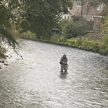Riverbank River Ehan Double Balcony Сasa de vacaciones Egremont (Cumbria)
