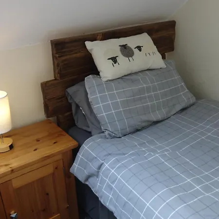 Riverbank River Ehan Double Balcony Ferienhaus Egremont (Cumbria)