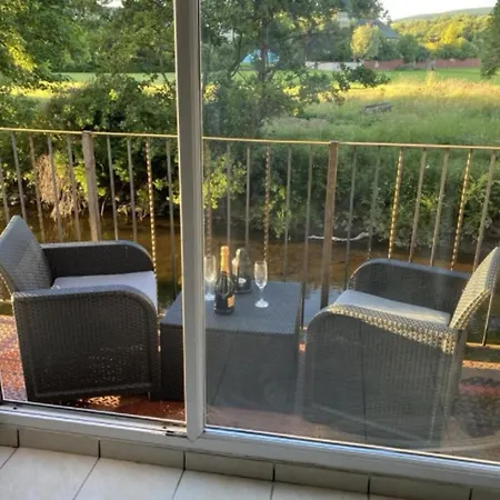 Riverbank River Ehan Double Balcony * Egremont (Cumbria)